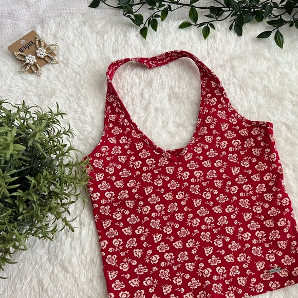 Hollister Tops - COPY - SUPER SOFT HALTER TOP FLORAL PRINTED